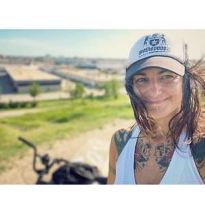 Meet your Posher, Sharon